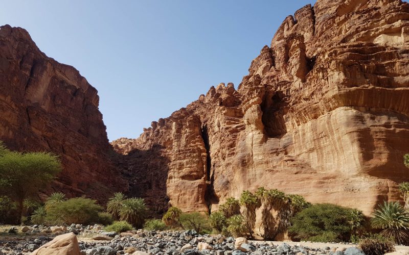 Tabuk Disah valley mountains-Saudi Arabia-arabtours-uk